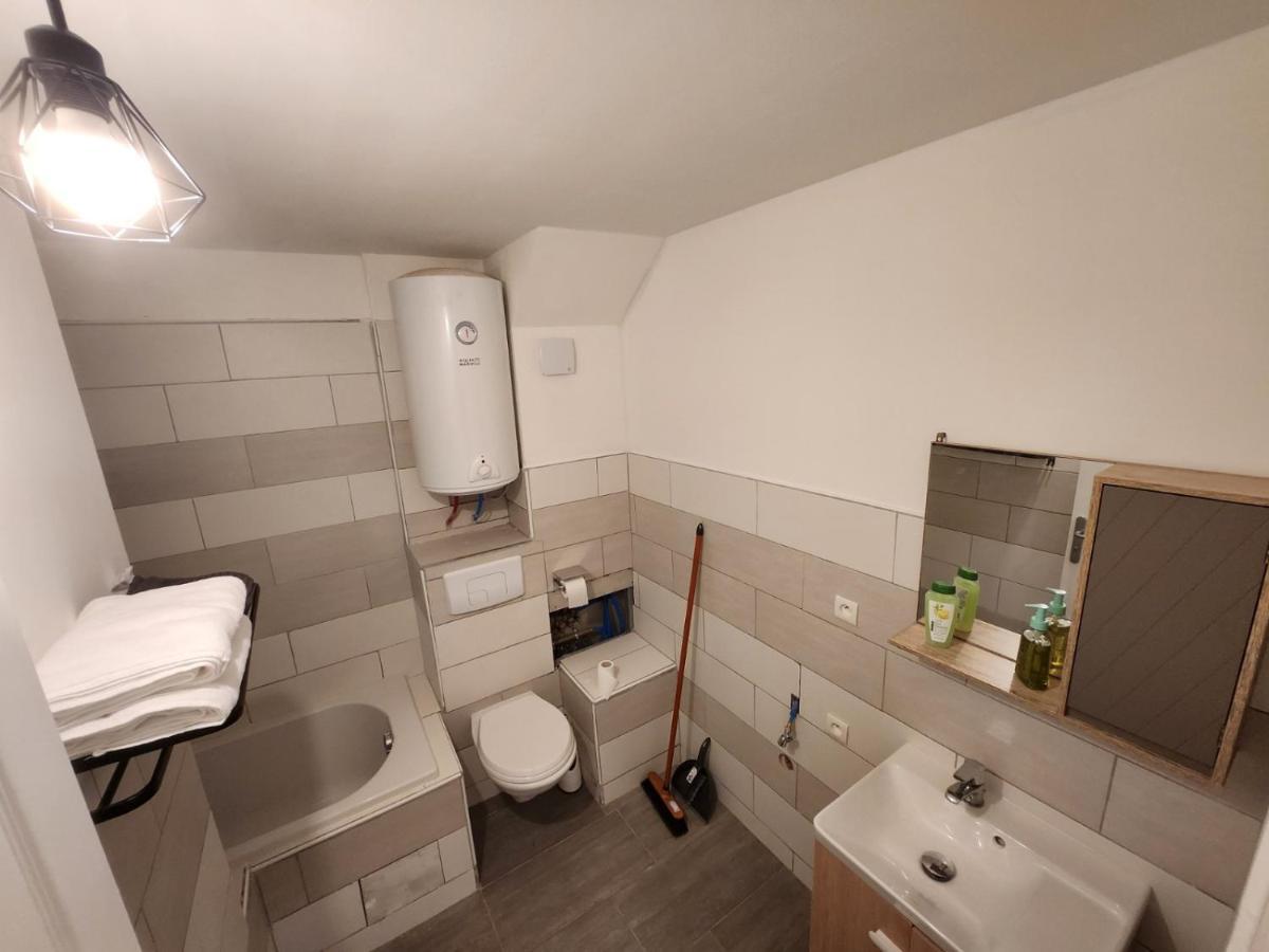 Agreable Appartement, Lumineux Bar-le-Duc Exterior foto